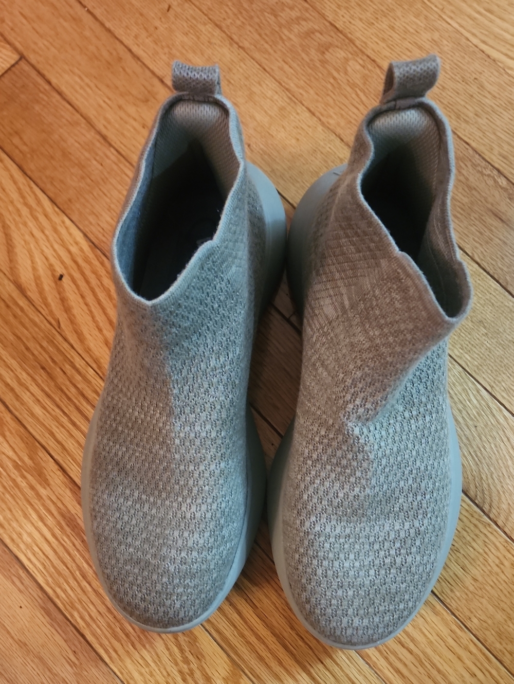 Vivaia Urban Water Repellant Slip-On Sneaker Boots in Light Green